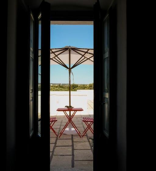 חדר סופריור עם מיטת קינג, Masseria D'erchia