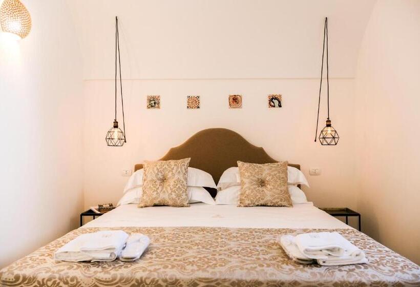 חדר סופריור עם מיטת קינג, Masseria D'erchia