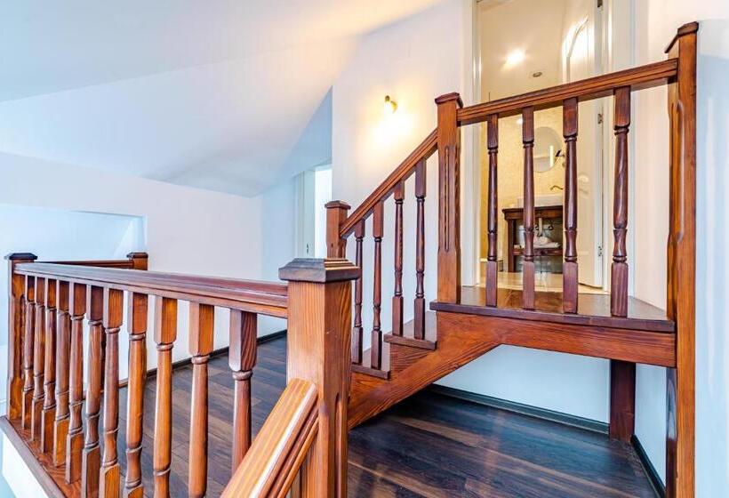 جناح مطلّ علي الجبل, Yael Luxury Apartments 3