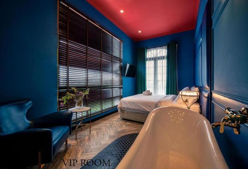 اتاق لوکس, Le Jardin Secret Saigon