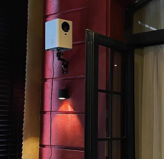 اتاق لوکس با بالکن, Le Jardin Secret Saigon