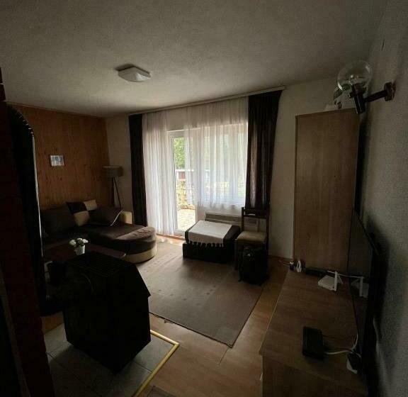 خانه 2 خوابه, Kuća Janjic Jahorina