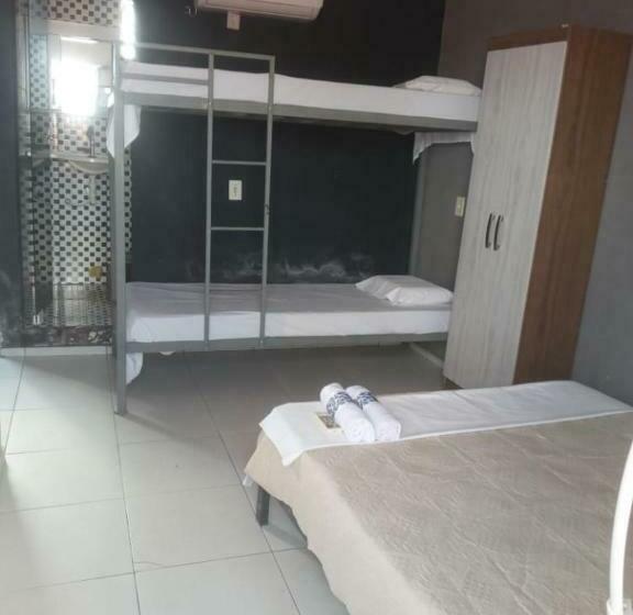 غرفة عائلية, Canto Da Duna