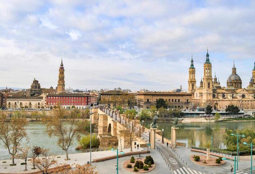 Номер Deluxe с Видом, B&b Hotel Zaragoza Centro