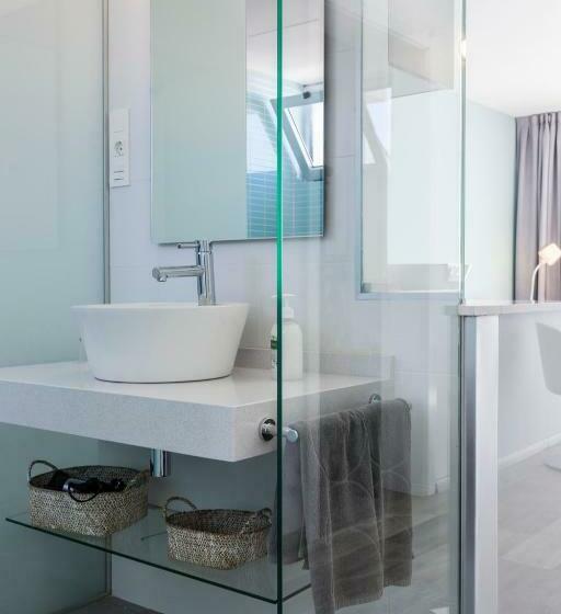 سوییت, Coral Ocean View - Adults Only