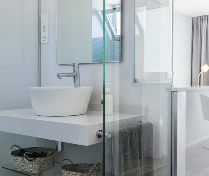 سوییت, Coral Ocean View - Adults Only