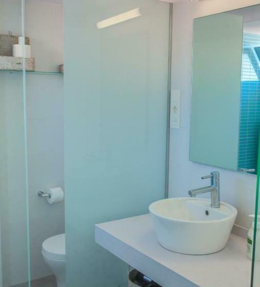 سوییت جونیور با چشمانداز استخر, Coral Ocean View - Adults Only