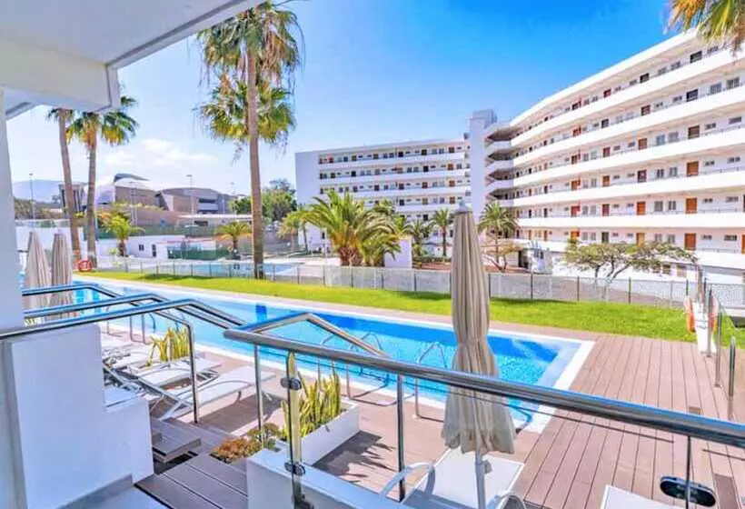 Junior swim-up suite, Coral Ocean View - Adults Only