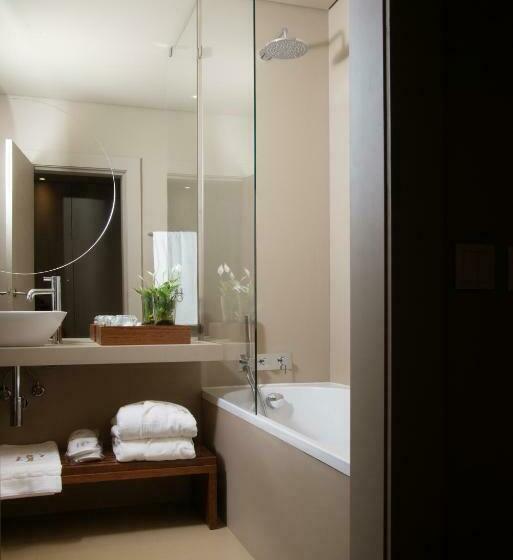 جناح جونيور, Da Oliveira