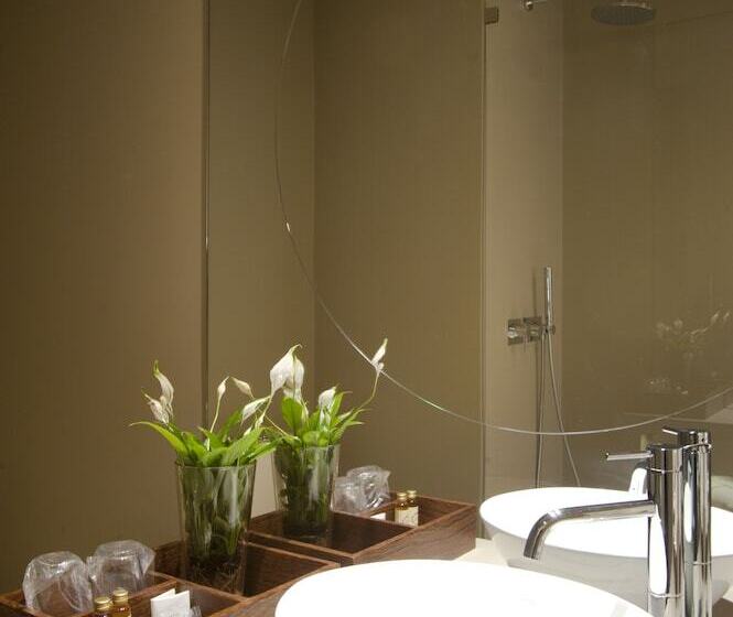 غرفة قياسية, Da Oliveira