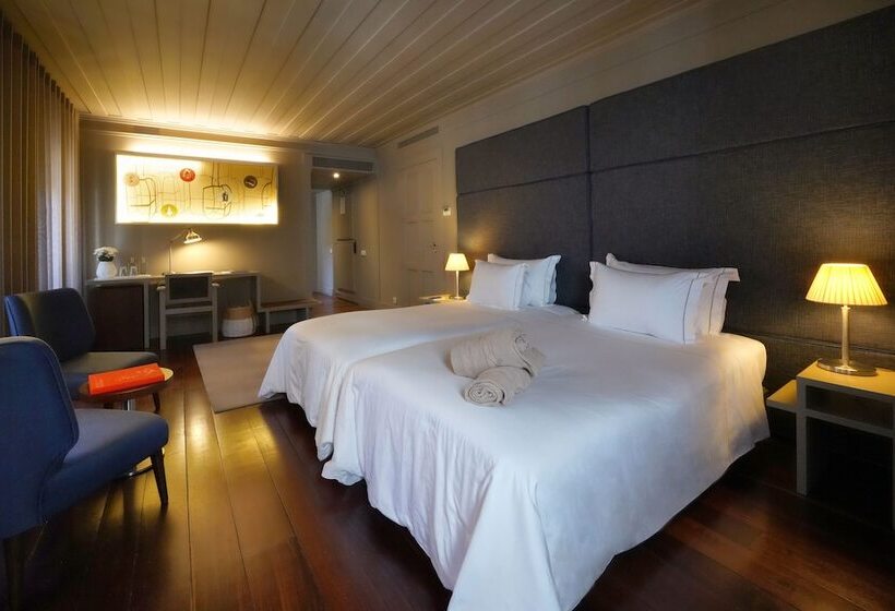 جناح جونيور, Da Oliveira