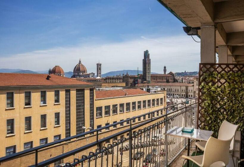 غرفة سوبيريور مطلة على المدينة, Delle Nazioni