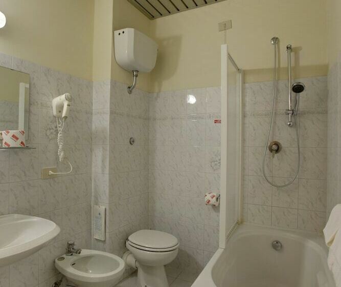 غرفة سوبيريور مطلة على المدينة, Delle Nazioni