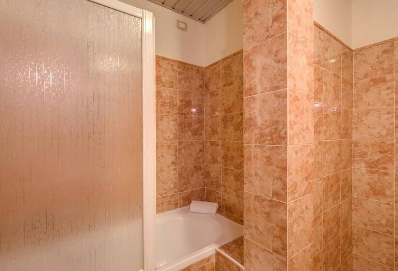 غرفة سوبيريور مطلة على المدينة, Delle Nazioni