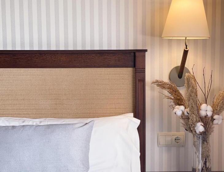 غرفة قياسية ثلاثية, Fontanals Golf