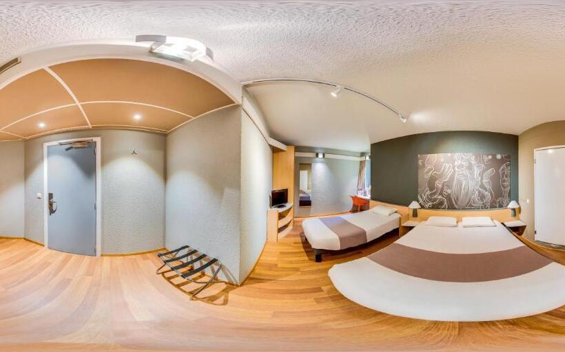 Трехместный Номер Superior, Ibis Aalst