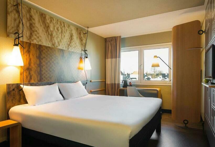 اتاق پرمیوم, Ibis Amsterdam Centre Stopera