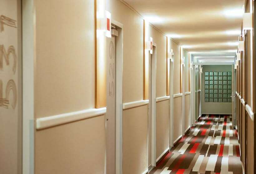 اتاق پرمیوم, Ibis Amsterdam Centre Stopera