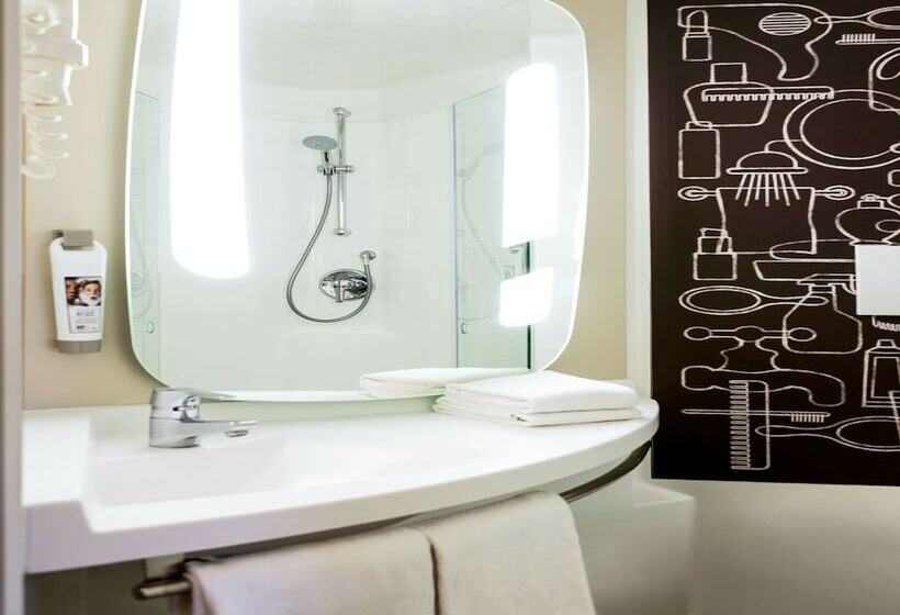 اتاق پرمیوم, Ibis Amsterdam Centre Stopera