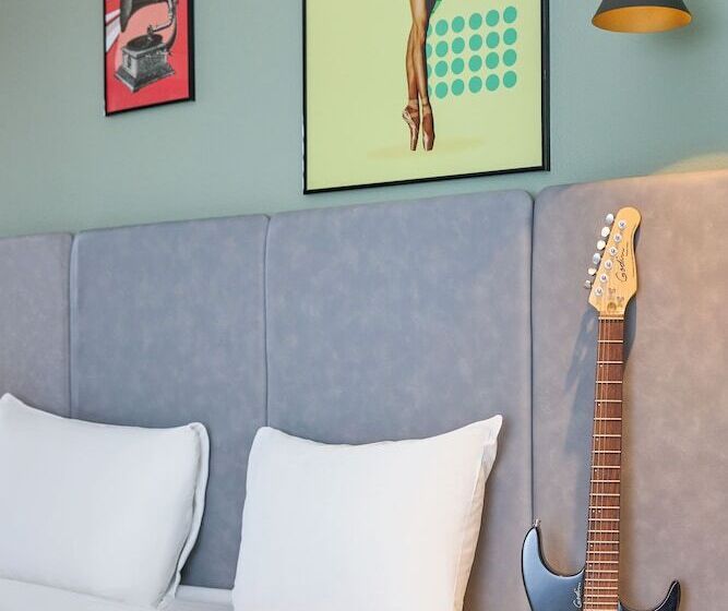 スタンダードルーム, Ibis Baar Zug