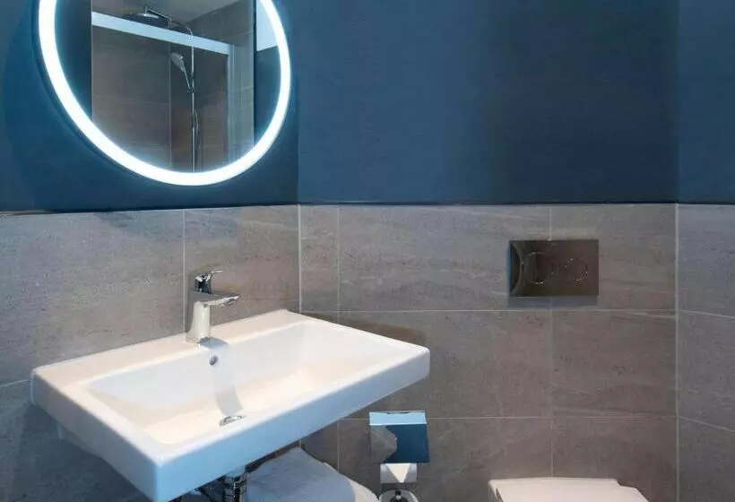 ファミリールーム, Ibis Styles London Gatwick Airport