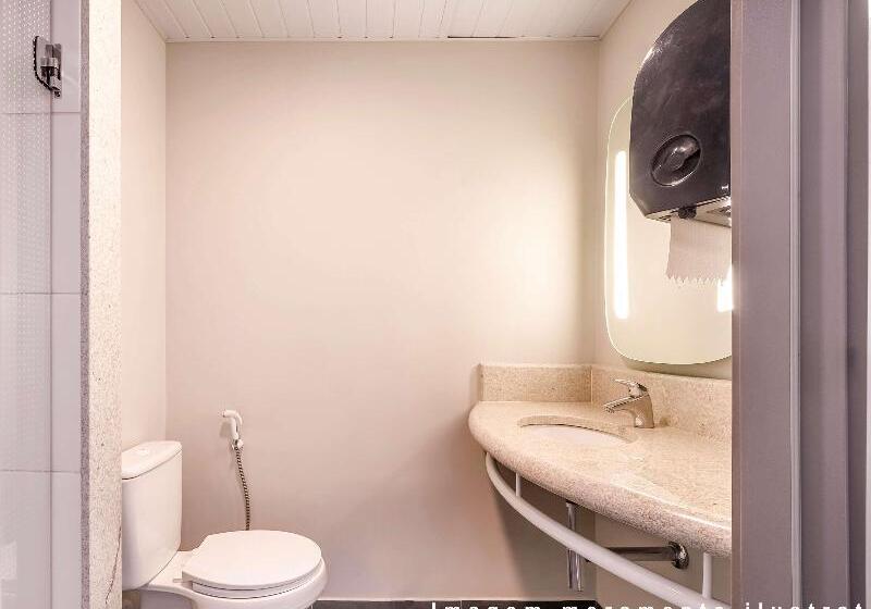 Номер Стандарт, Ibis Sao Jose Dos Campos Dutra