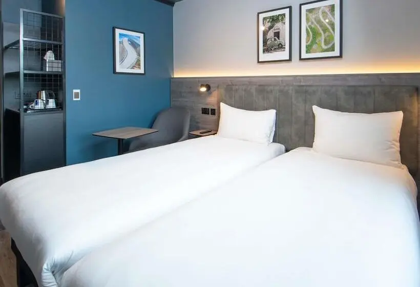 スタンダードルーム, Ibis Styles London Gatwick Airport