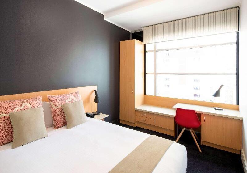 디럭스 룸 킹사이즈 침대, Ibis Sydney World Square