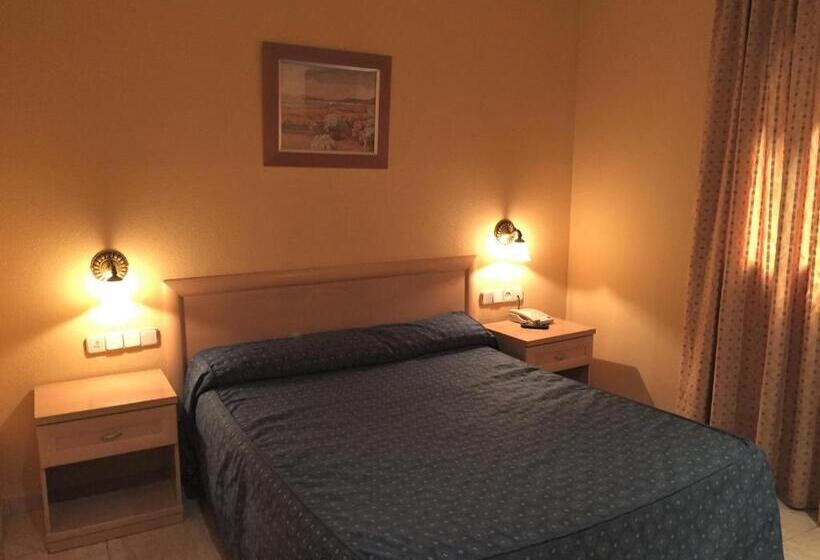 اتاق استاندارد یک نفره, La Union