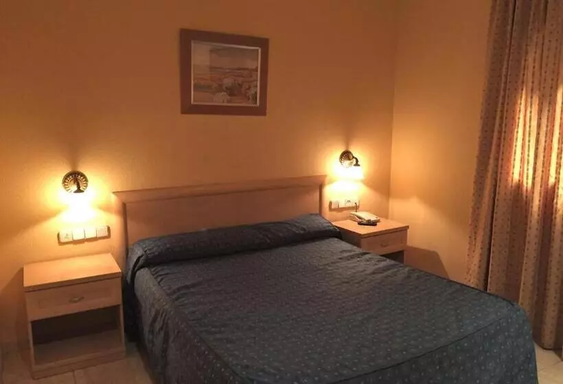 اتاق استاندارد یک نفره, La Union