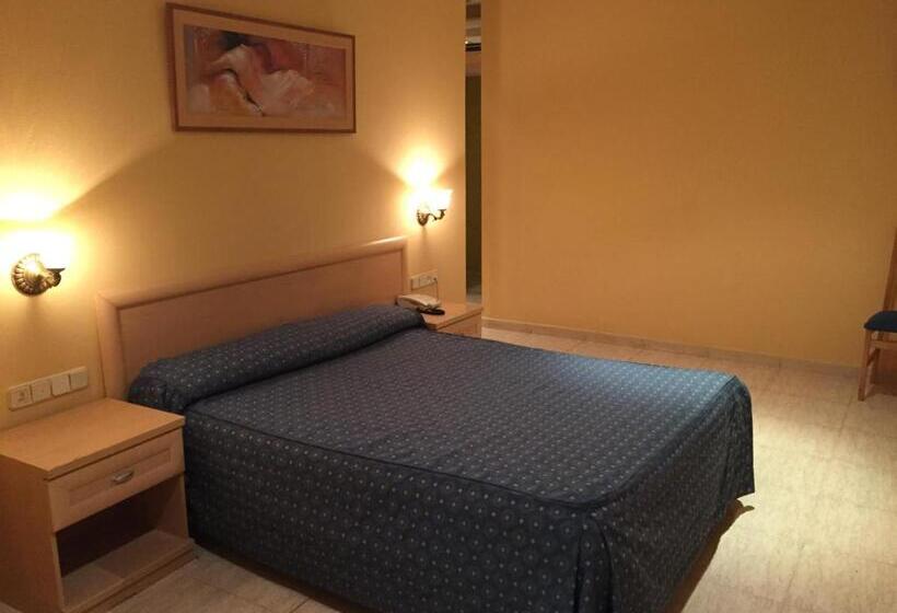 اتاق عادی, La Union