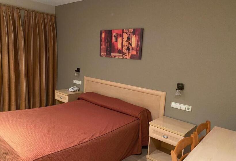 اتاق عادی, La Union