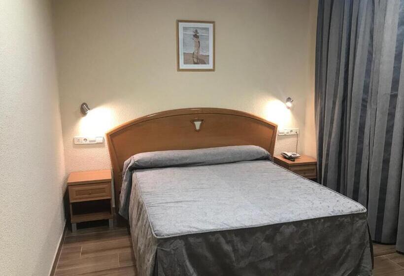 اتاق عادی, La Union