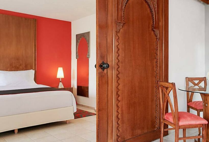 Suite, Le Méridien N Fis