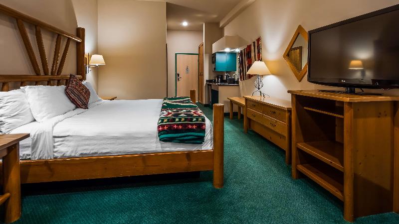 Suite, Le Méridien N Fis