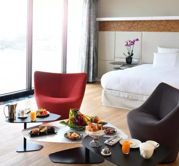 Premium Junior Suite, Pullman Abidjan