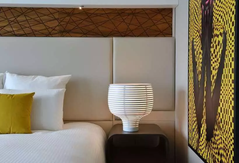 Superior Room City View, Pullman Abidjan