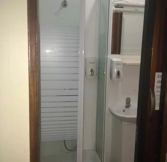 اتاق استاندارد با سرویس بهداشتی مشترک, Residencial Jardim Da Amadora