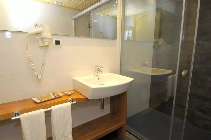 Suite Junior, Casa Cornel