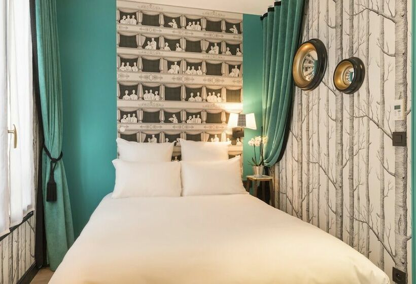 クラシックルーム, Sacha