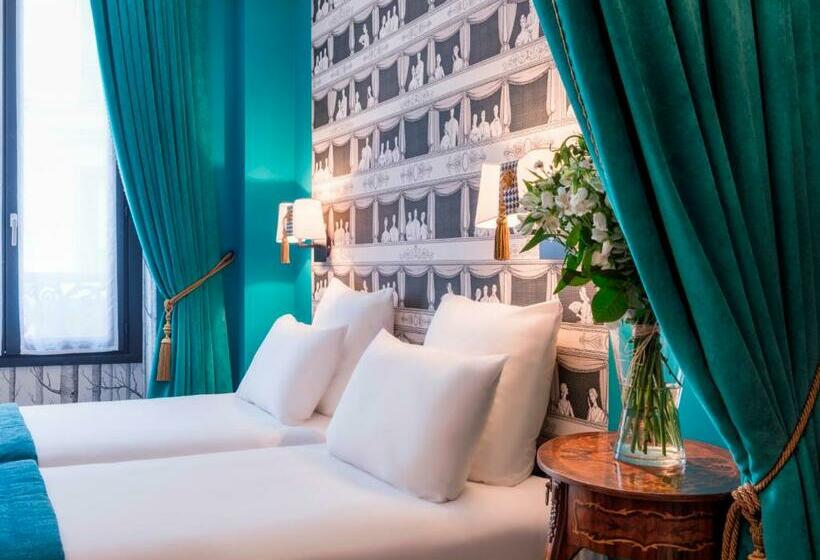 スーペリアールーム, Sacha