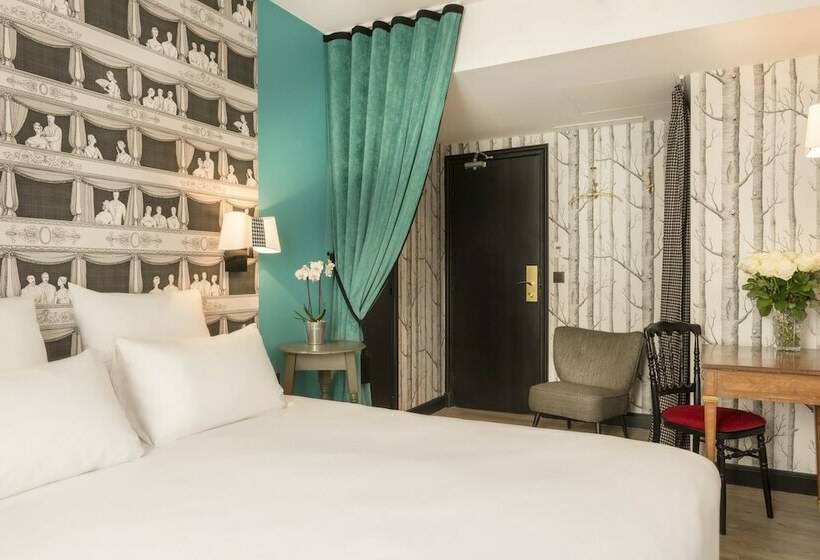 スーペリアールーム, Sacha