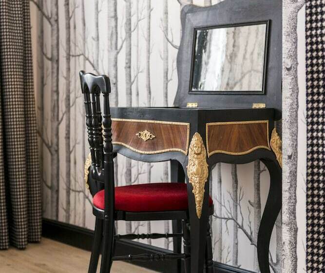 スーペリアールーム, Sacha