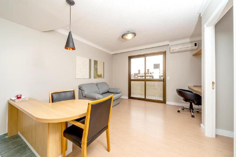 スーペリアールーム, Sacha