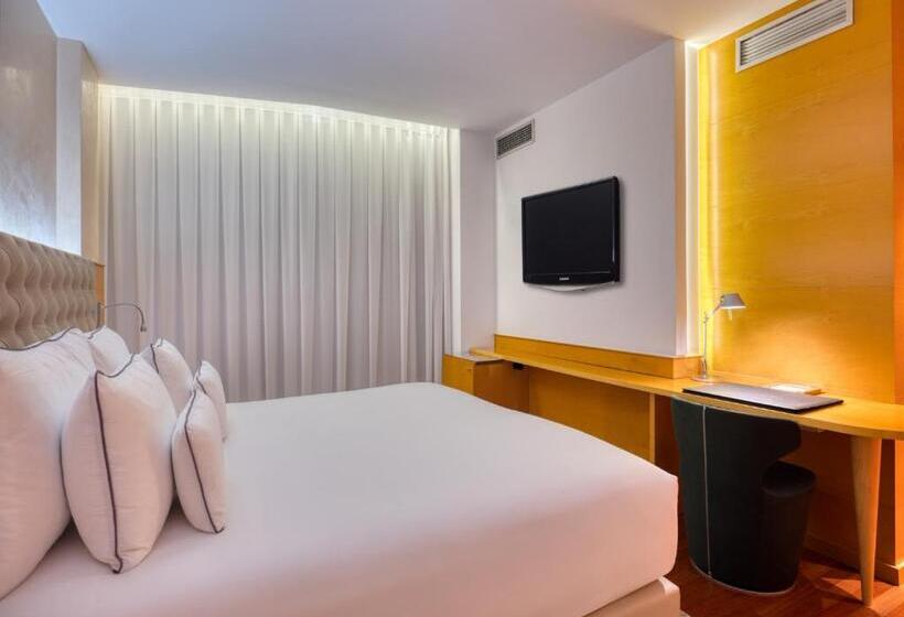 اتاق استاندارد, Sansi Pedralbes