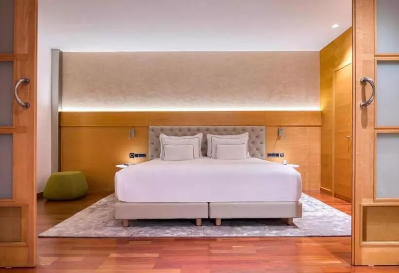 ジュニアスイート, Sansi Pedralbes