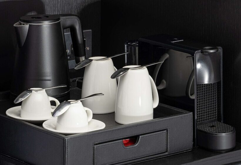 Номер Deluxe, Sofitel London Gatwick