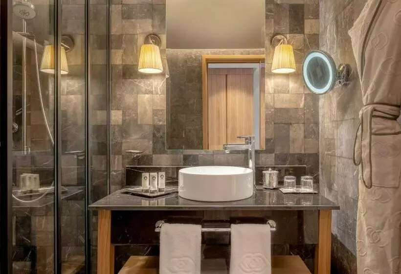 اتاق لوکس با تخت بزرگ, Sofitel Marrakech Palais Impérial & Spa