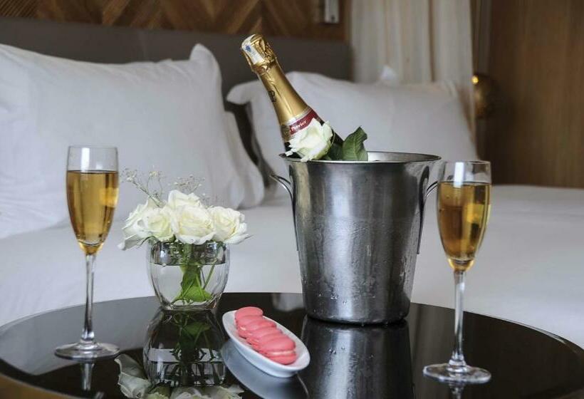 اتاق لوکس با تخت بزرگ, Sofitel Marrakech Palais Impérial & Spa