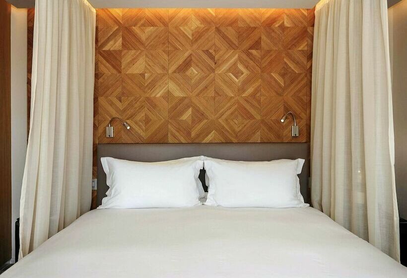 اتاق لوکس با چشم‌انداز, Sofitel Marrakech Palais Impérial & Spa